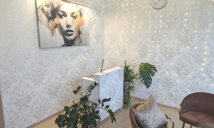 Image 5: Perfekcyjne usta, naturalne piękno: makijaż permamenty ust 