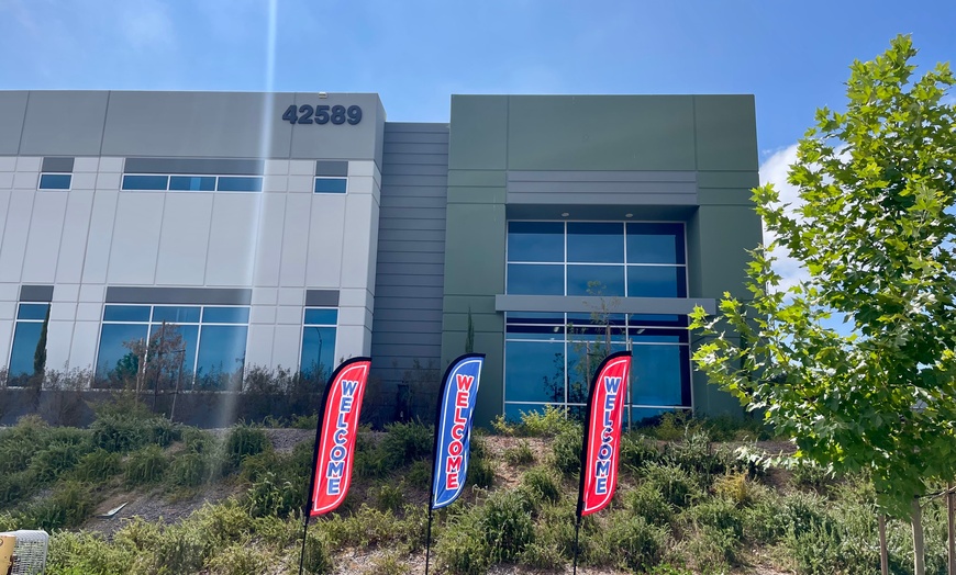 Image 4: Experience the Thrill of a Flight Simulator