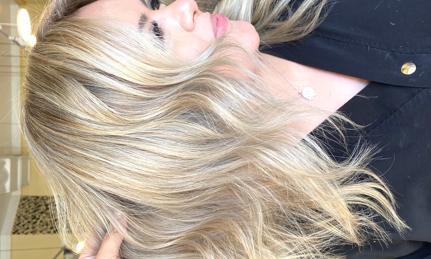 Image 3: Restorative Hair Mask, Organic Keratin or Nanoplastia Treatment 56% 