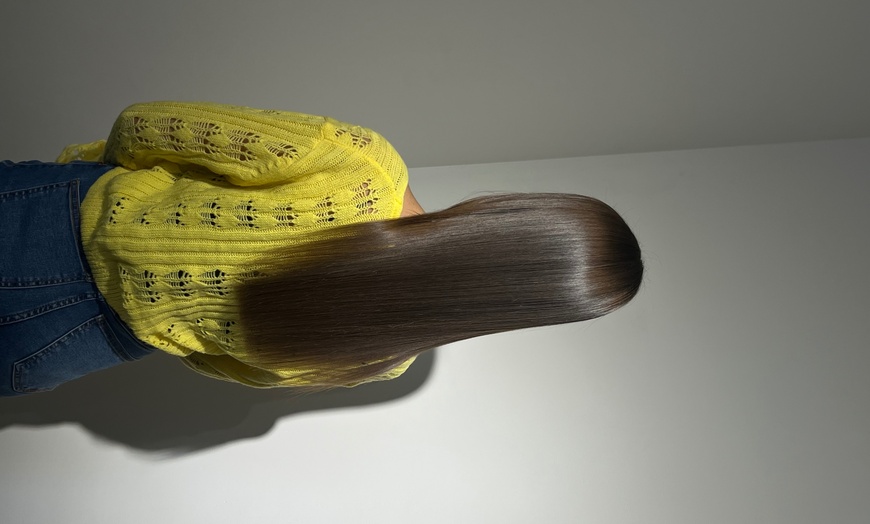 Image 5: Professional Hair Straightening, Botox or Reconstruction Services