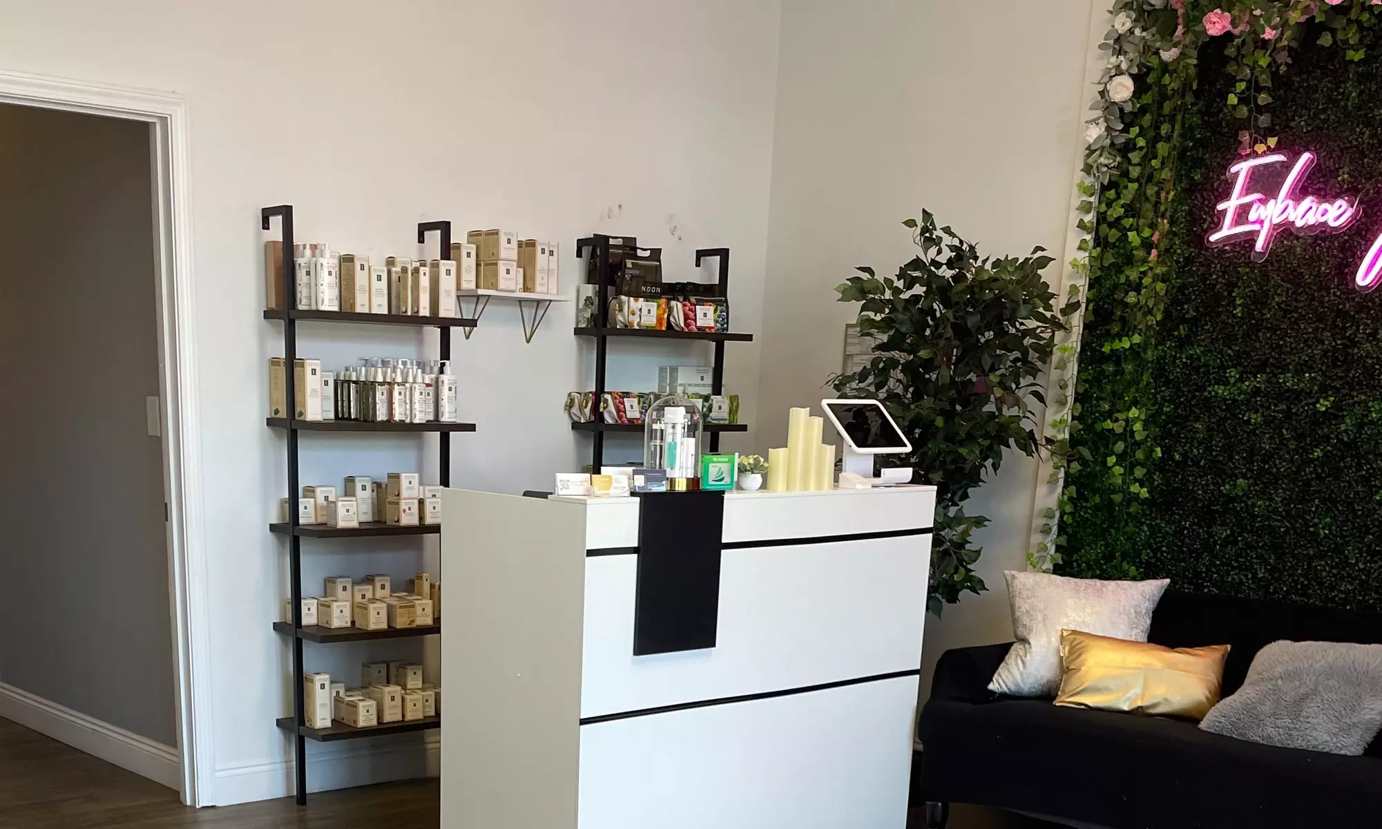 1 or 3 Full Face w/ Optional Neck/Decollete Laser Skin Resurfacing