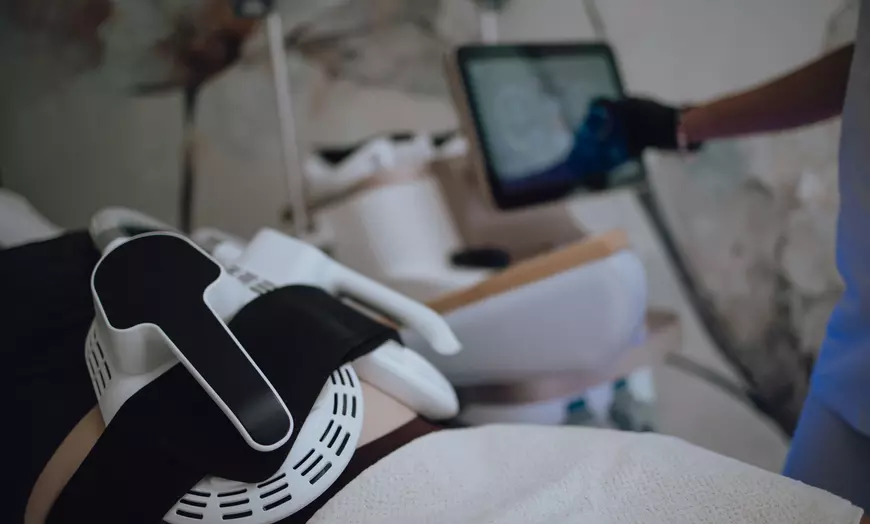 Image 2: Do 30% zniżki na EMS (elektryczna stymulacja mięśni) w PREMIUM LASER - Kraków - DEPILACJA LASEROWA