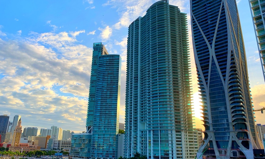Image 3: Explore Miami’s Iconic Landmarks: Double-Decker Tour and Boat Tour