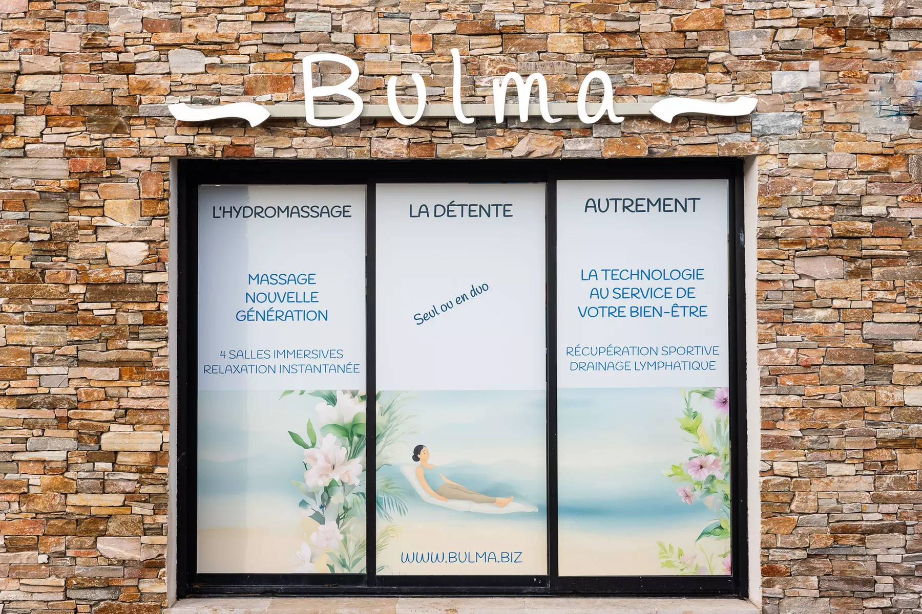 Massage sur lit hydromassant avec Bulma