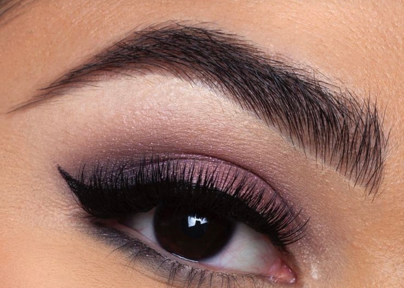 Up to 60% Off on Permanent Makeup at Feri_Microblading