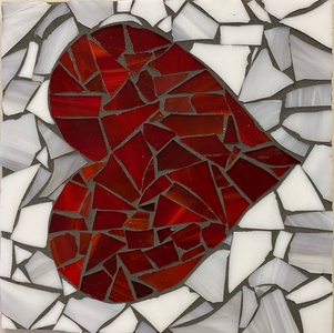 7x7'' Mosaic Heart for One Person - Art Glass Studio