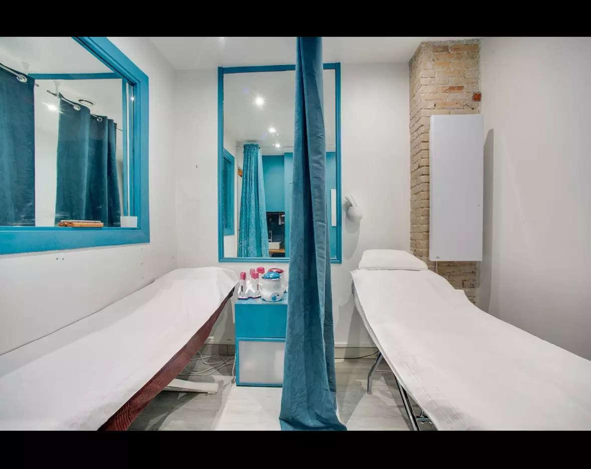 Beauté des mains et des pieds au salon Blow Me Beauty