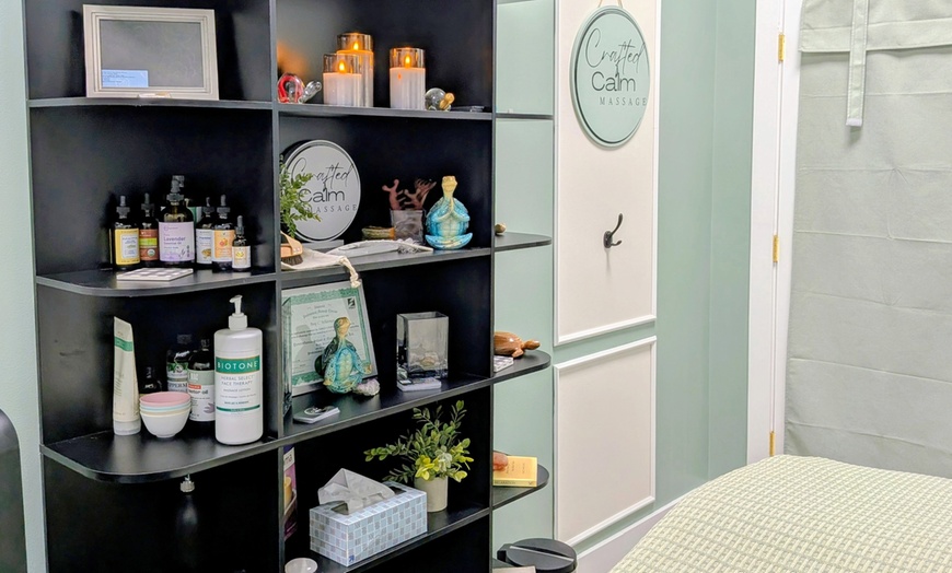 Image 8: Swedish Massage 60/90 Minute with Hot Stones & Aromatherapy for 1 or 2