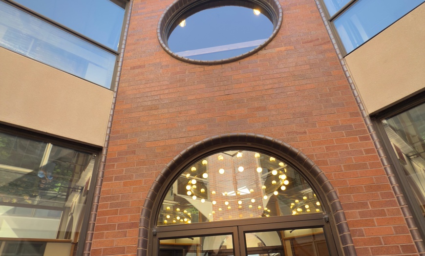 Image 4: Professional Exterior Window Cleaning for up to 20 Standard Panes