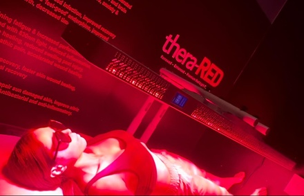 One Premium Full Body Red Light Therapy Session (Standup) + Grounding - Thera-RED