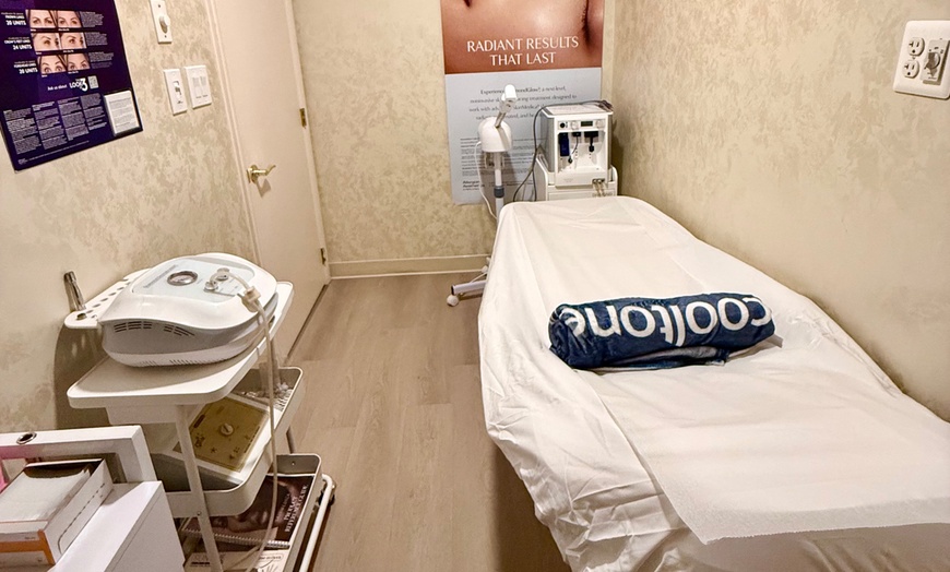 Image 4: Experience a Revitalizing VI Peel or Diamond Glow Facial at Enigma Medi Spa & Laser Center (Up to 44% Off)