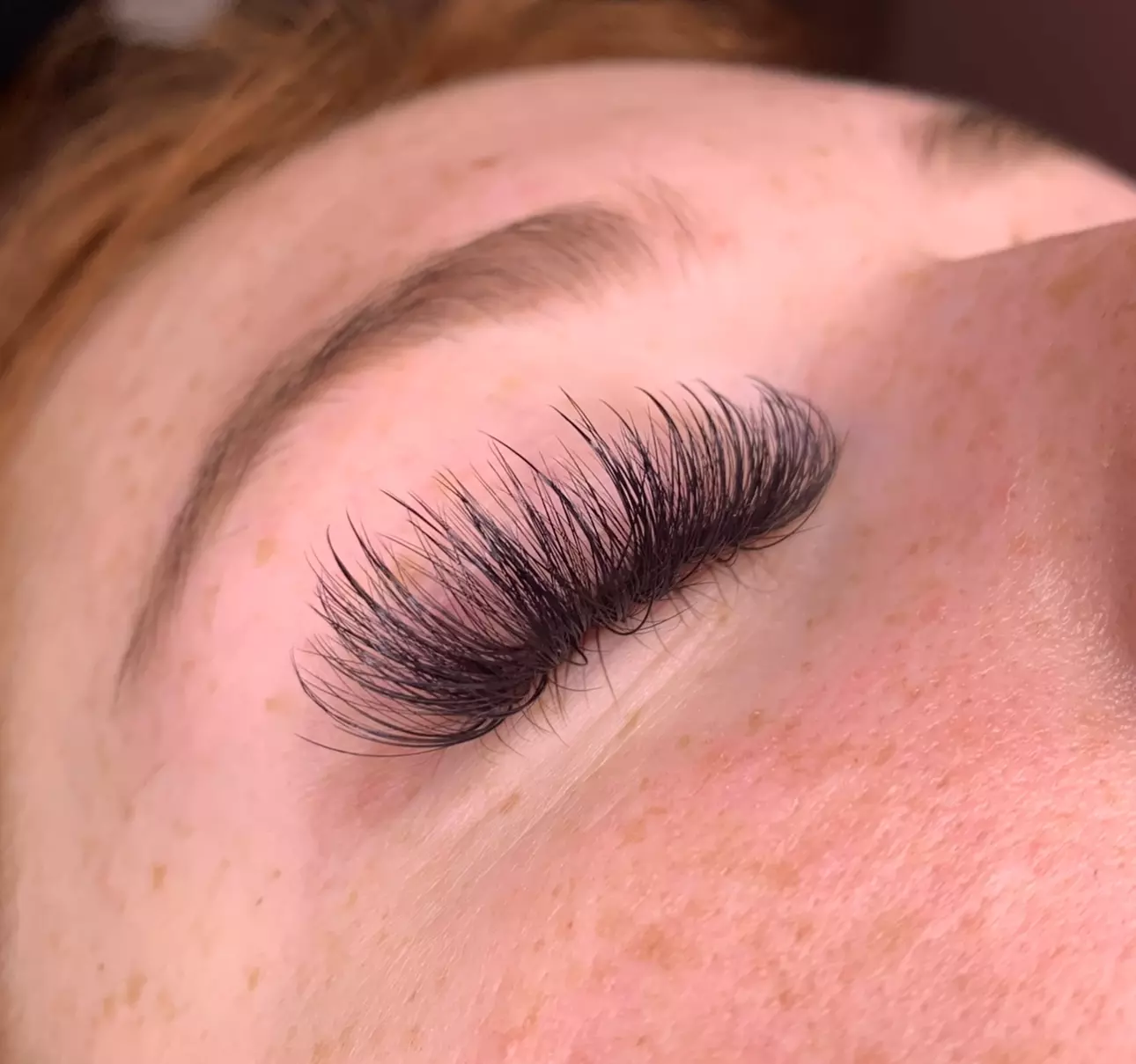 Regular Set of Classic, Hybrid, or Volume Lash Extensions w/ One Fill