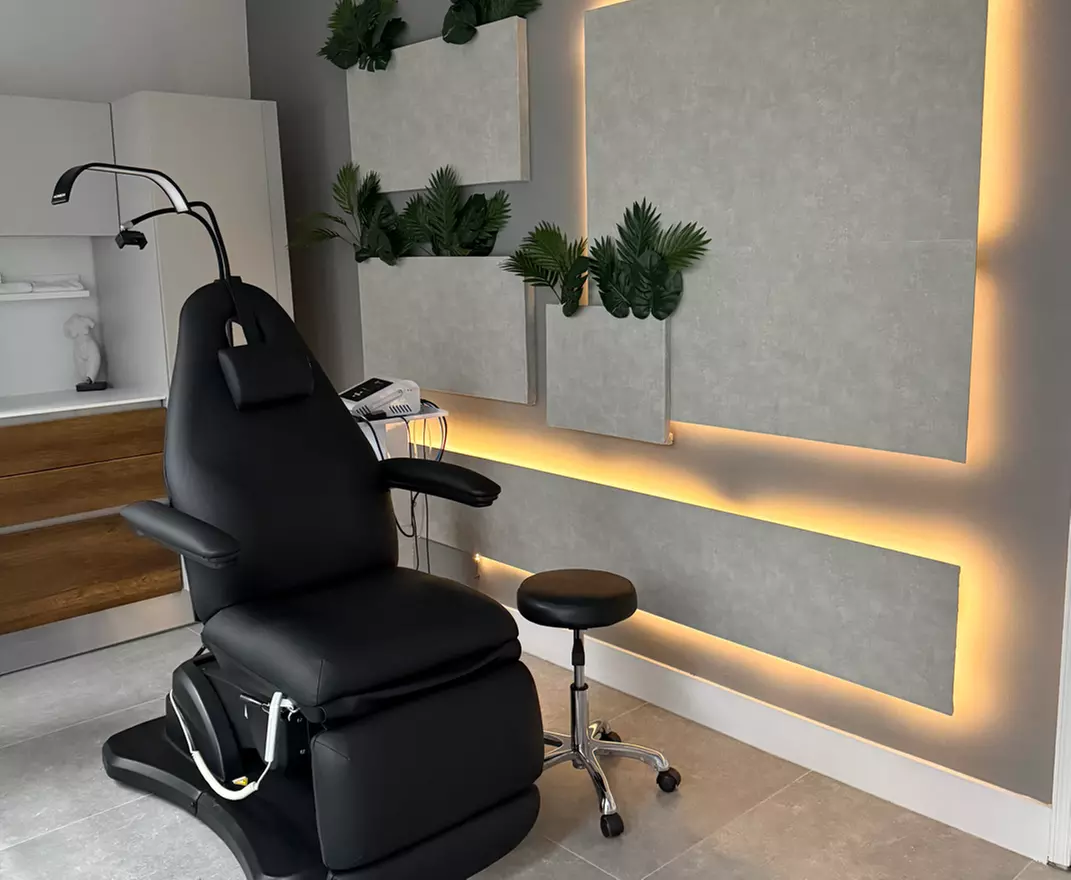 Enjoy a Day Pass for One - 120 Minute Session