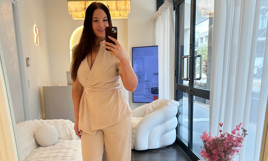 Image 5: Transform Your Look with Classic, Hybrid, or Volume Eyelash Extensions