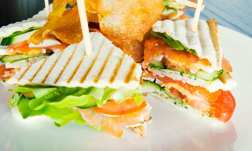 Image 7: Lunch of diner met een 2 of 3 gangenmenu bij Savorista