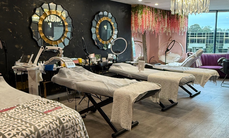 Image 2: BIAB Gel Polish Manicure and BIAB Builder Gel Manicure