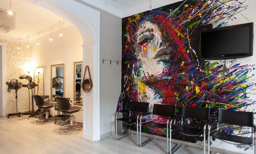 Image 1: Lissage brésilien pour toute longueur pour 1 personne à partir de 69,99€ chez Wall Coiffure