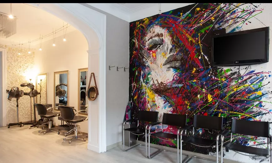 Image 1: Lissage brésilien pour toute longueur pour 1 personne à partir de 69,99€ chez Wall Coiffure