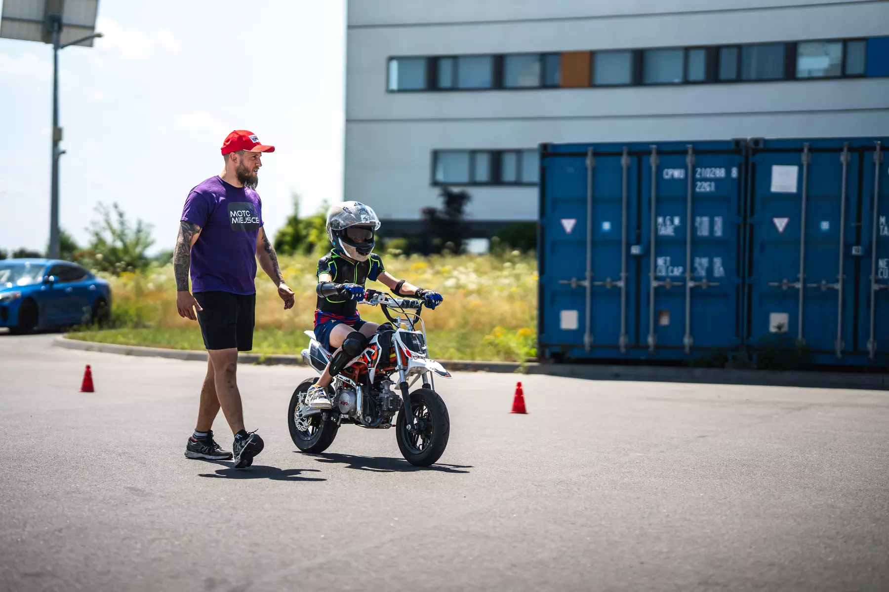 Poczuj adrenalinę: Jazda na pitbike pod okiem trenera