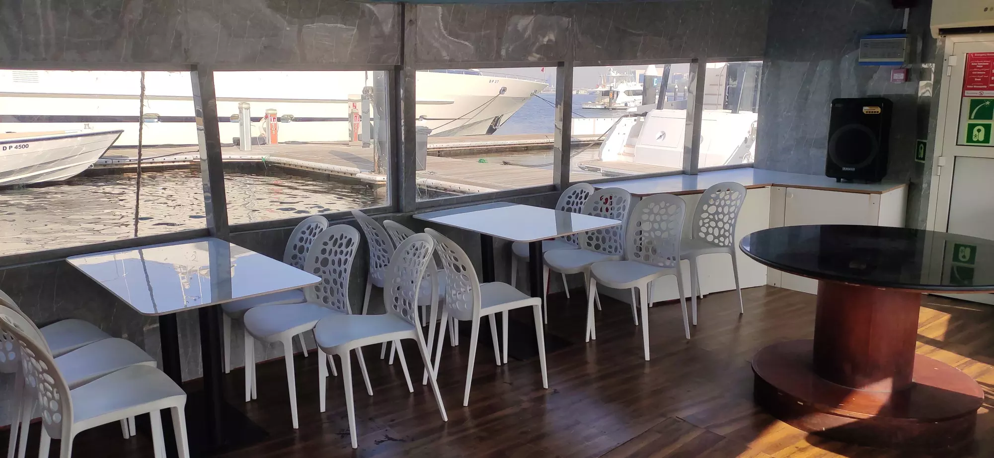 Cruise with Dinner, Beverages and Live Shows (Child 39) Adult (49)