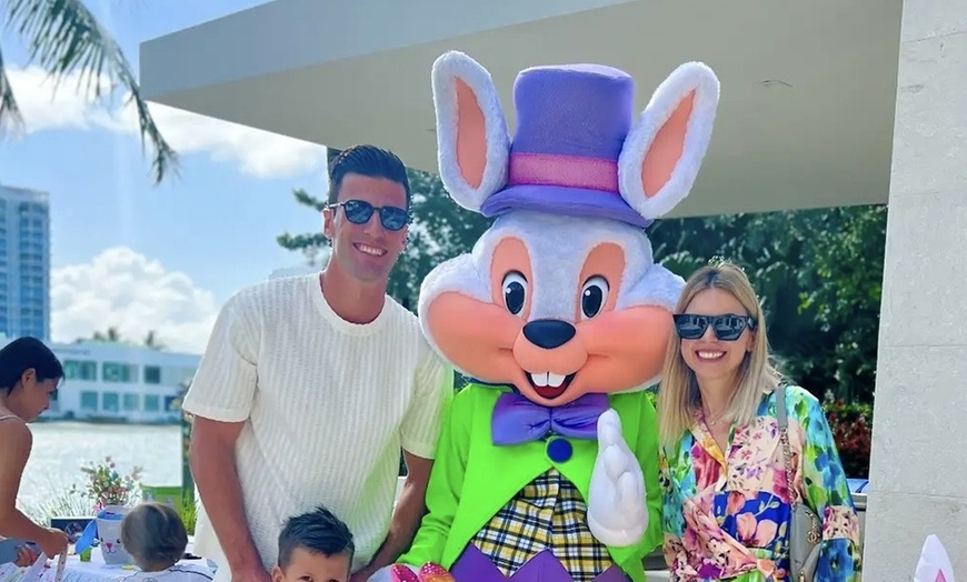 Image 2: Make Easter Magical! 10-Minute Easter Bunny Photo Session + Balloon Fun at Plushiestogo Up to  87% 