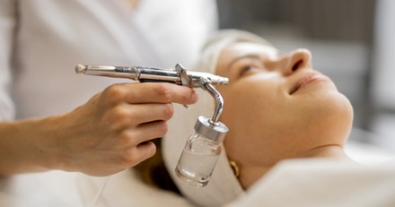One session of oxygen facial; valid Monday - Friday - UK Aesthetics Lounge