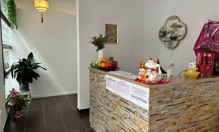 Image 7: Massage TuiNa : harmonisez corps et esprit avec un soin énergétique