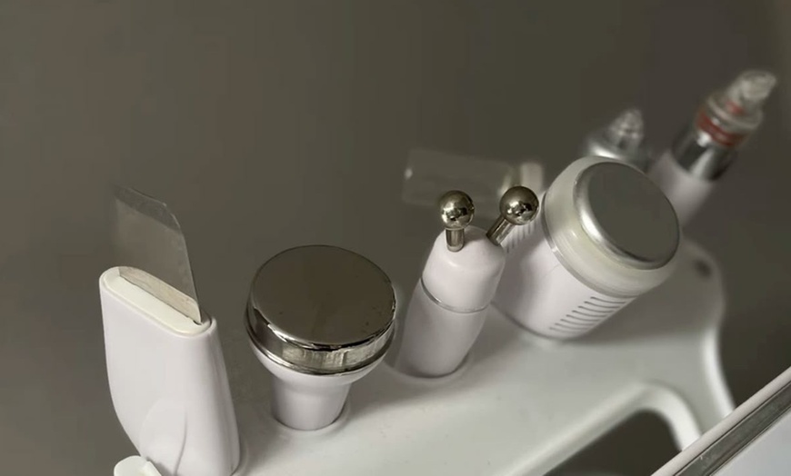 Image 2: Up to 54% Off on Facial - HydraFacial at BELORA