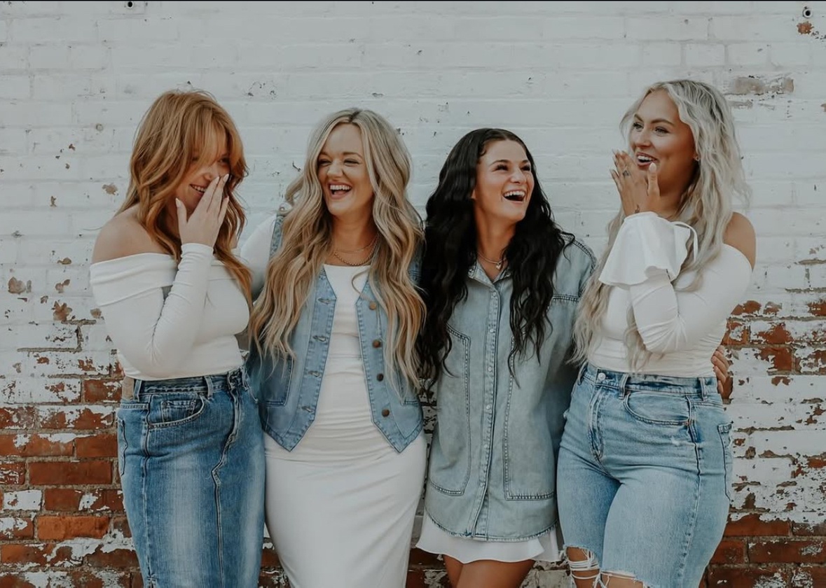 Get Professional Haircuts, Deep Conditioning, Blowouts &Style!