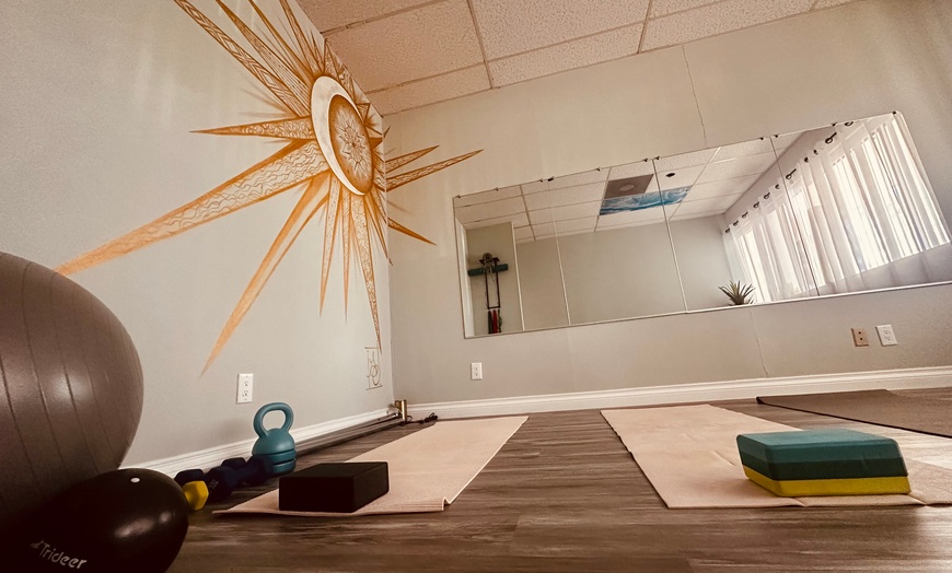 Image 7: Up to 37% Off on Colonic / Hydro Colon Therapy at SoulSpring Oasis