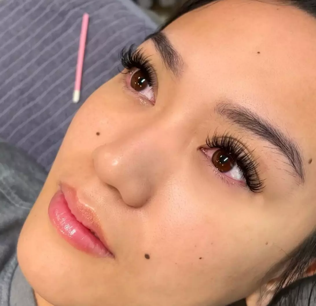 Up to 34% Off on Eyelash Extensions at MYLASHBAE