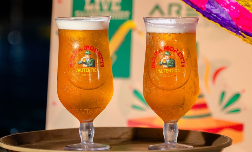 Image 10: 4* Noches Latina Night 3-Course Experience for 1, 2, or 4 People