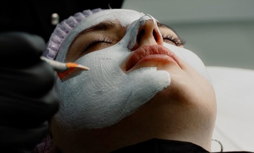 Image 3: Hasta 74% de dto. en Tratamiento facial - Tratamiento facial hidratante en Mimarte Estudio