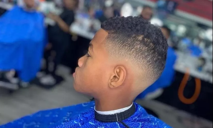 Up to 43% Off on Salon - Men's Haircut / Barber at Fresh Cuttz - Second Medium