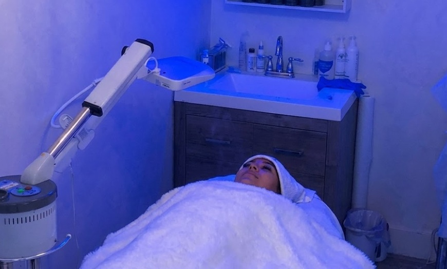 Image 4: Relaxing Facial & Massage or Holistic Body Contour & Wrap Treatment