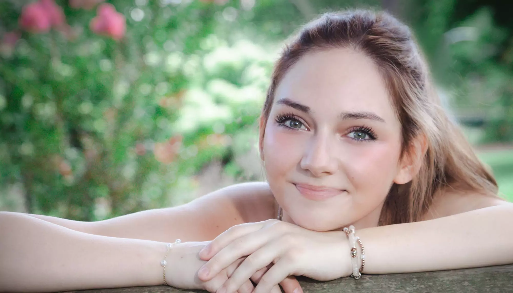 Outdoor Photo Shoot: Capture Special Moments in Stunning Locations