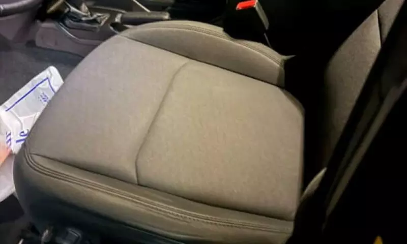 Mobile Platinum Interior & Exterior Detail