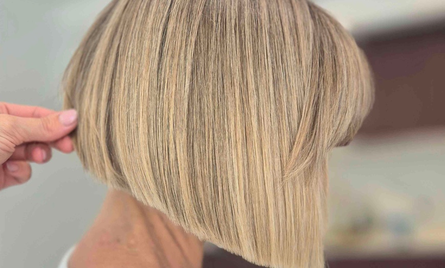 Image 2: Elevate Your Style with Expert Cuts, Blow Dry, Hair Botox - Up to 35% Off at The Beautyque