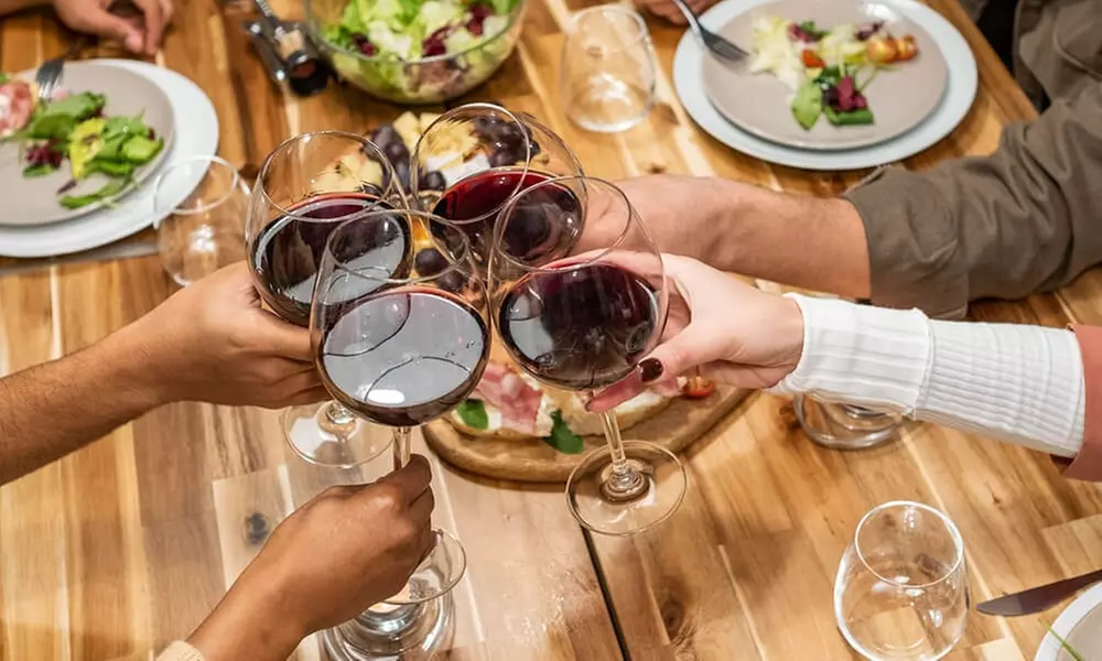 Join a Guided Wine Tasting and Vineyard Tour for Ten or Twelve People