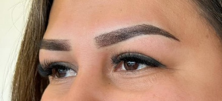 One Microblading Session for Both Eyebrows - Beauty Studio by Blanca