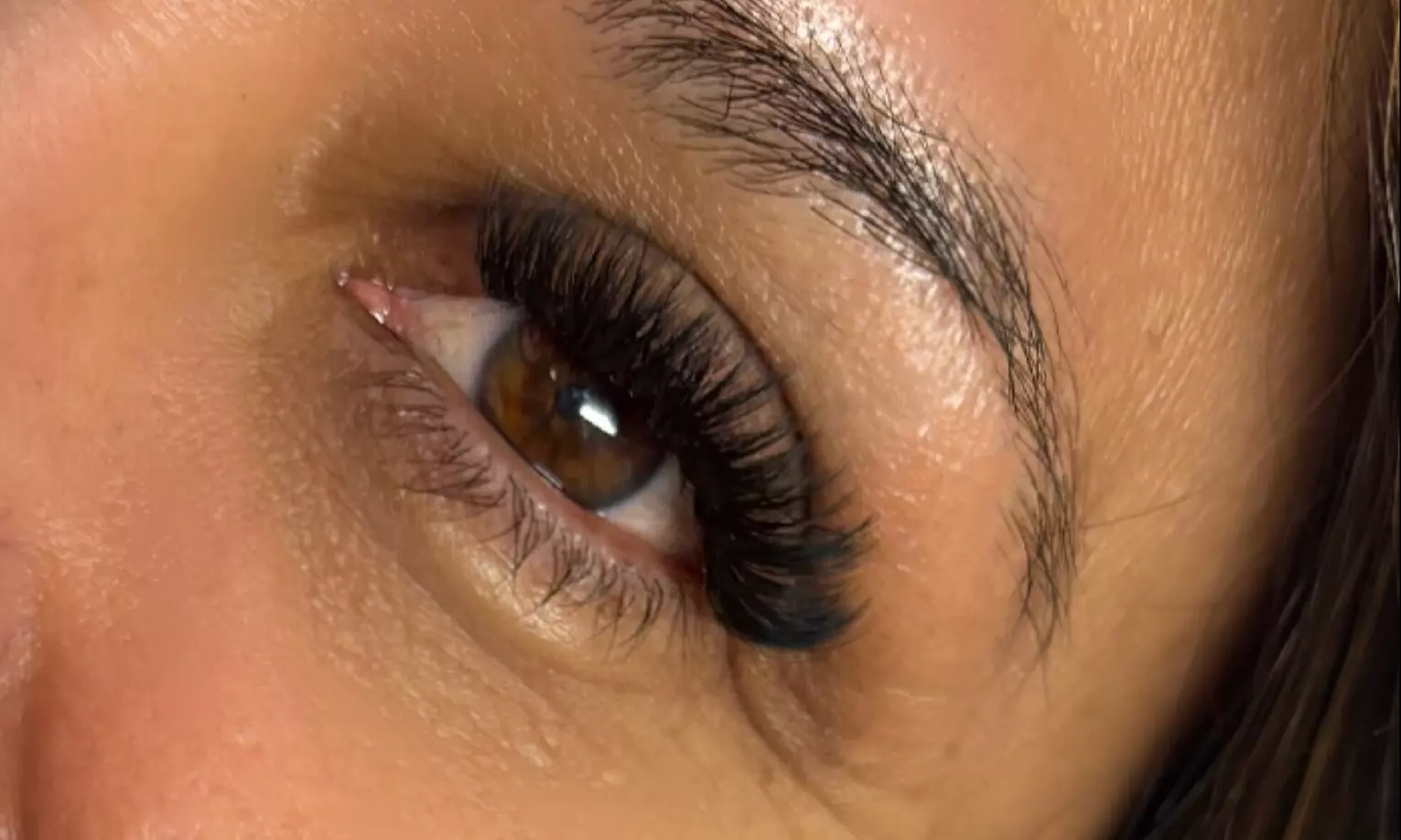 Classic, Hybrid, Volume or Mega Volume — Every Lash Tells a Story