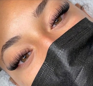 Extensions de cils : pose cils à cils