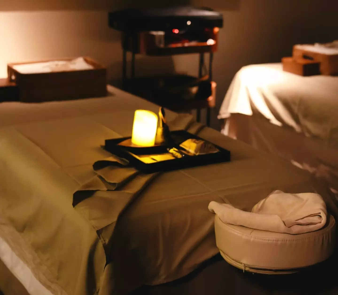 Full Body Deep Tissue Massage with Hot Stone at Eden Spa Massage