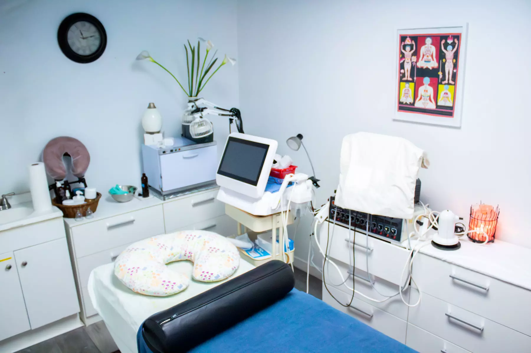 Dermaplane Facial Treatment with Optional Vitamin C Peel at Rose Face and Body Contour (Up to 88% Off)