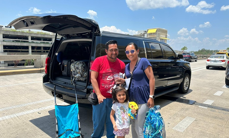 Image 4: One Way or Round Trip in a Premier SUV for up to Six Passengers