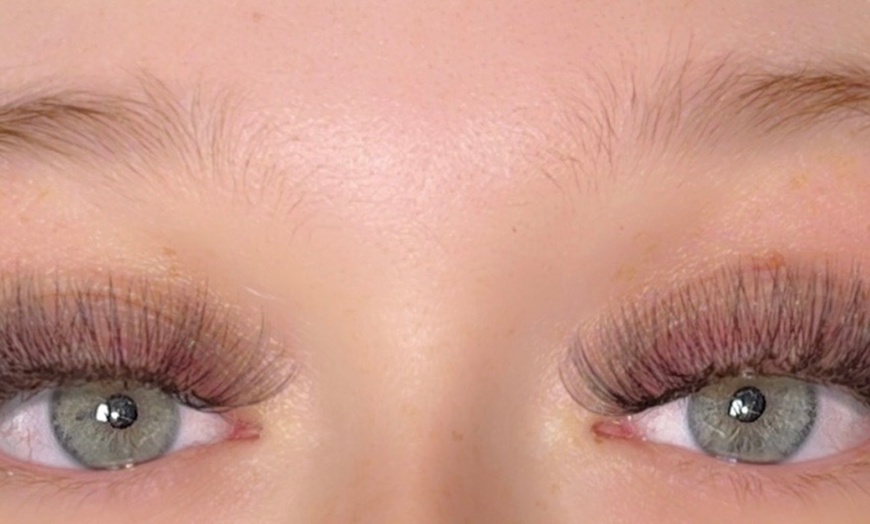 Image 5: Up to 0% Off on Eyelash Extensions at Lexii Lashed Me