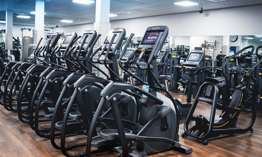 Image 2: Jusqu'à 50% de remise sur Gym chez Central Fit Vincennes