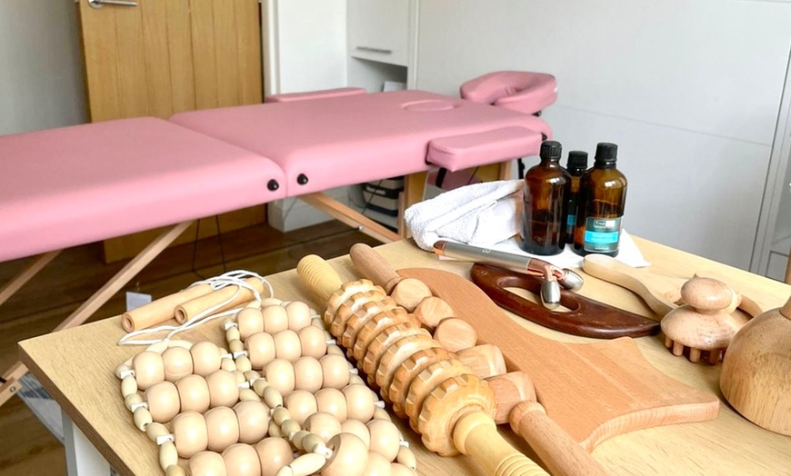 Image 3: Up to 49% Off on Aromatherapy Services at 