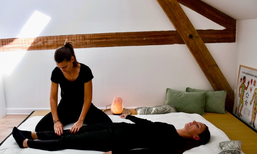 Image 4: Bien-être japonais : séance de shiatsu ou massage du dos ciblé