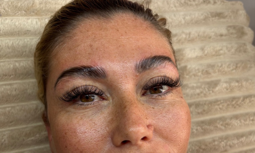 Image 1: Beauté du regard : extension de cils ou rehaussement de cils, browlift